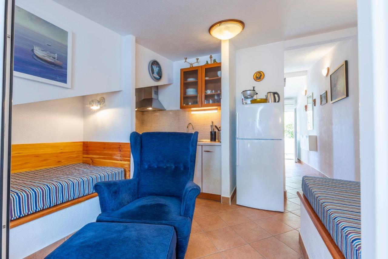 Janus Apartments Jelsa  Exterior foto